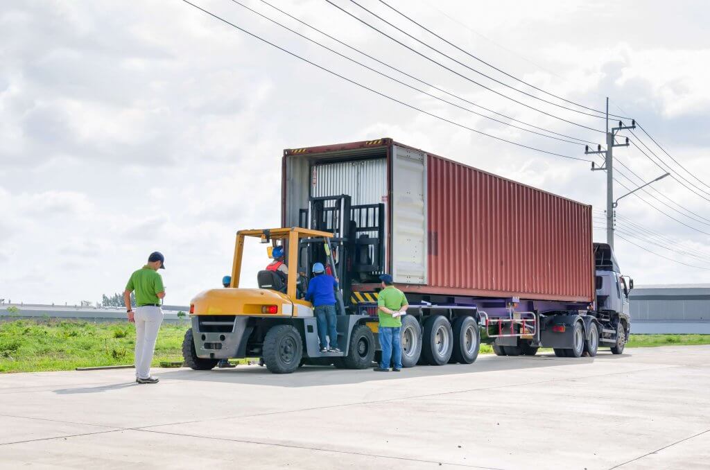 LKW Be- und Entladen